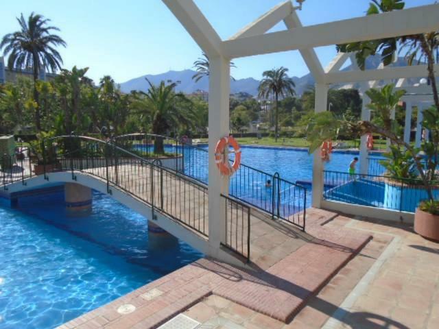Benal Aparthotel 2*